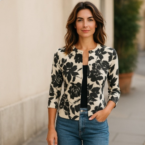 elena solano Sweaters - Womens Elana Solano Lambswool Floral Cardigan Sweater Women’s Size SP